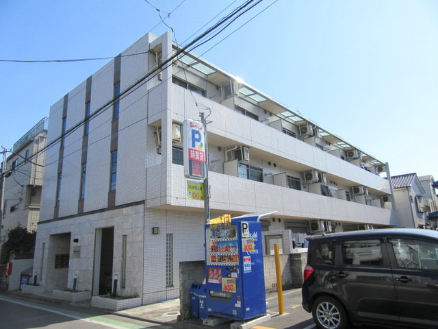 ホワイトフラットの外観|★駅又は現地待ち合わせでのご案内が可能です★