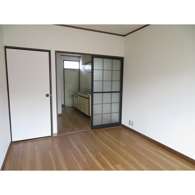 カディカワセの洋室