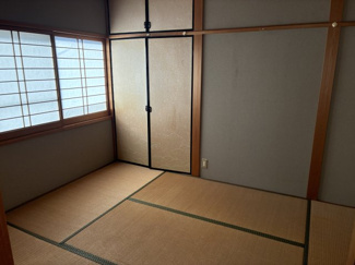 【和室】 | 大津市唐崎1丁目14-2　中古戸建 | 2階和室約6帖
