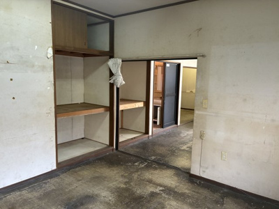 【内装】 | 大津市唐崎1丁目14-2　中古戸建 | 1階フリースペース　収納