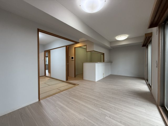 ライオンズマンション上野芝駅前の外観