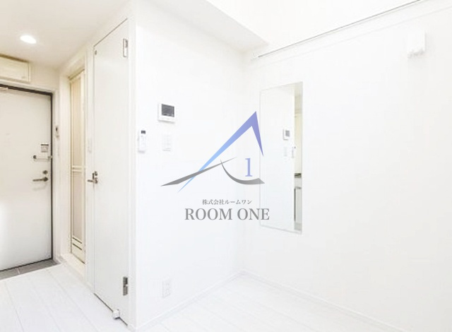 ジリオロッソ東新宿の居間・リビング|洋室のお部屋です。