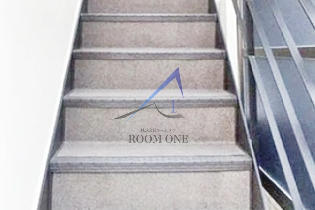 東中野ギンザ通りハイツ