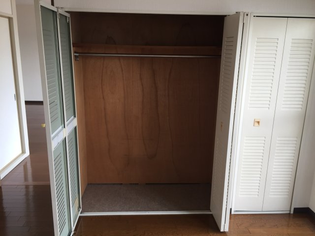 東大島ファミールハイツ１号館の収納