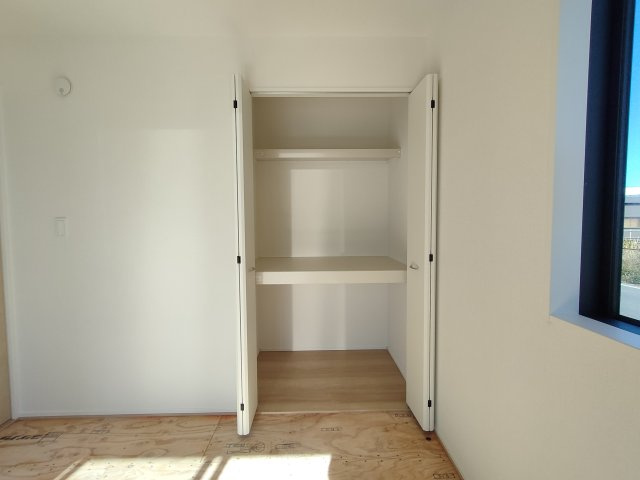 三郷市　鷹野5丁目　新築戸建　全2棟の収納|小物を収納するのに便利です