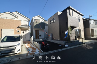 【前面道路含む現地写真】 | 海老名市社家２丁目 新築戸建て 全3棟【仲介手数料無料】