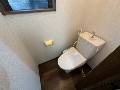 【トイレ】 | シャンブルクレールⅡ | シンプルで使いやすいトイレです