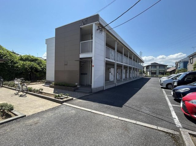 レオパレスイースタンＢの外観