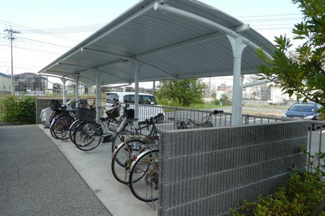 クラレッドマーレのその他共用部分|駐輪場
