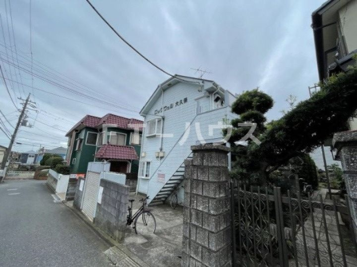 ロックウェル大久保の外観