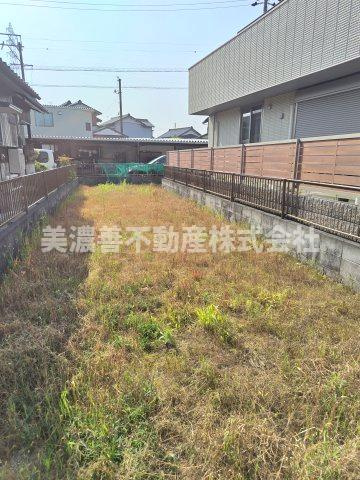 ６４６７０　岐阜市下鵜飼土地の外観