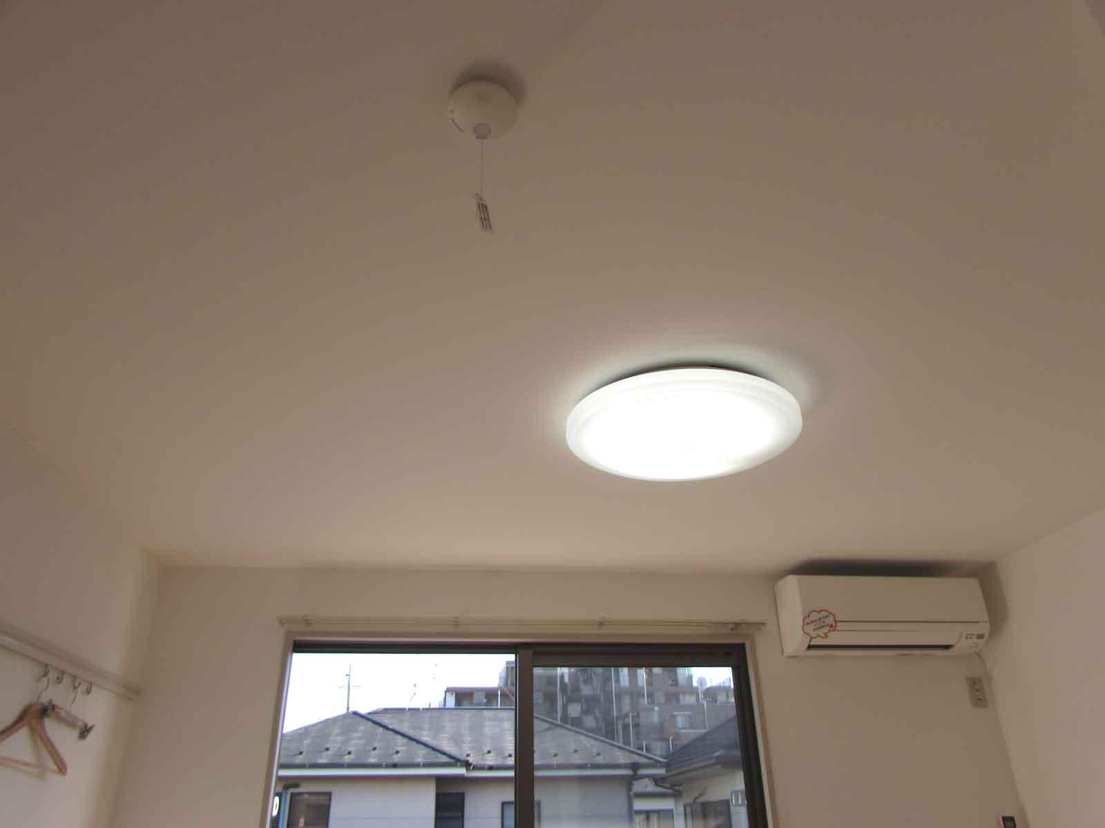 グランデソーニョB棟の設備|居室に照明を設置しています