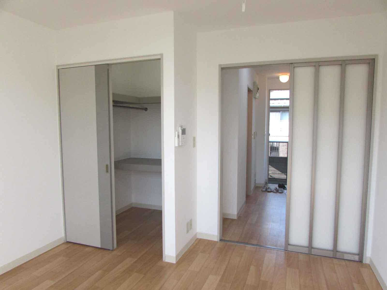 グランデソーニョB棟の居間・リビング