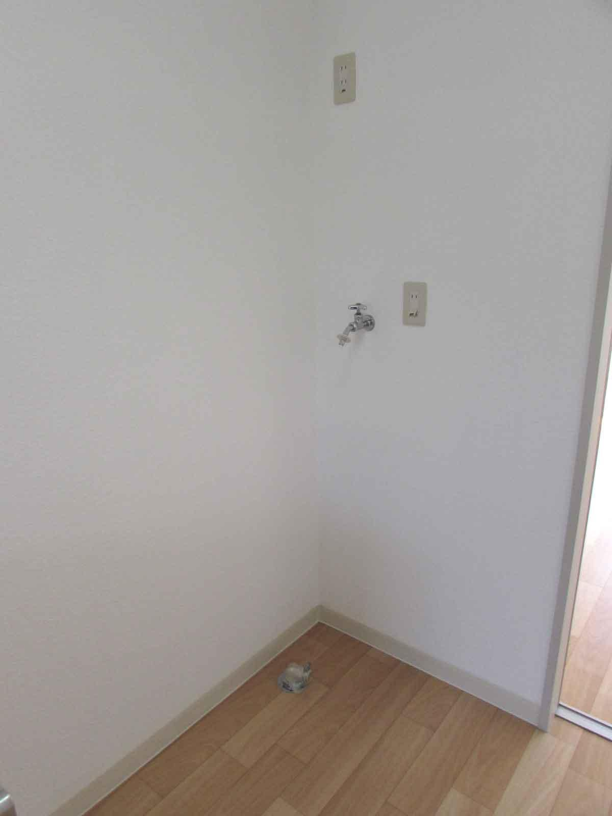 グランデソーニョB棟のその他|洗濯機置き場