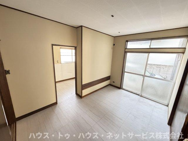 松戸市大橋戸建の居間・リビング