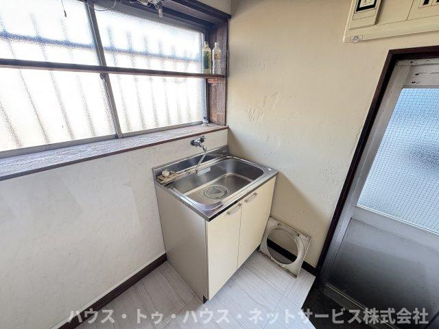 松戸市大橋戸建のキッチン