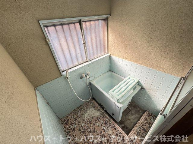 松戸市大橋戸建の浴室