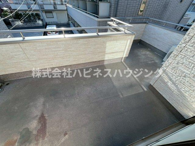 柏市旭町２丁目貸家のバルコニー