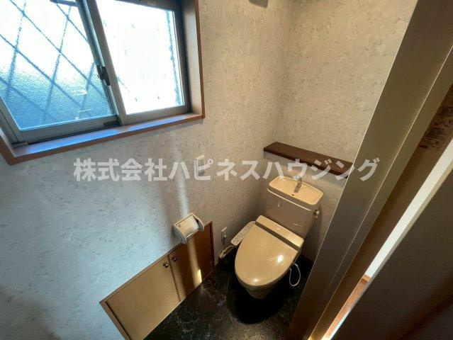 柏市旭町２丁目貸家のトイレ