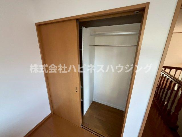 柏市旭町２丁目貸家の収納