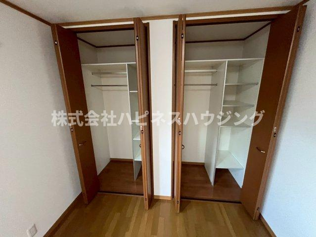 柏市旭町２丁目貸家の収納