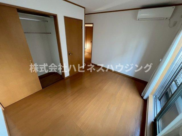 柏市旭町２丁目貸家の居間・リビング