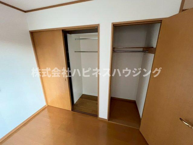 柏市旭町２丁目貸家の収納