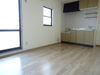 【居間・リビング】 | ペイサージュエピエ | DK8帖