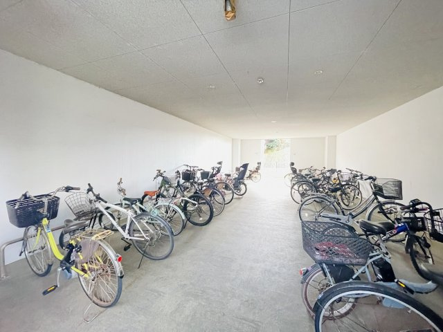 【駐輪場】 | ネオス千鳥ザ・プレイス