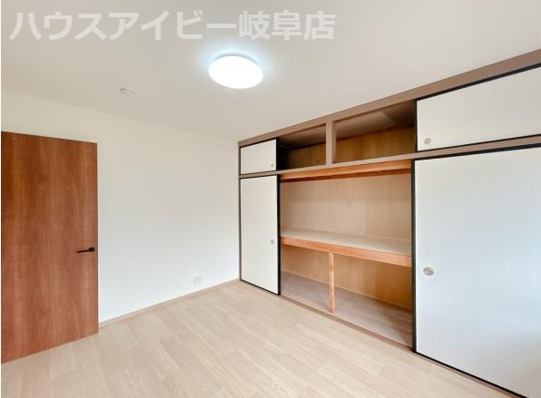 【洋室】の画像