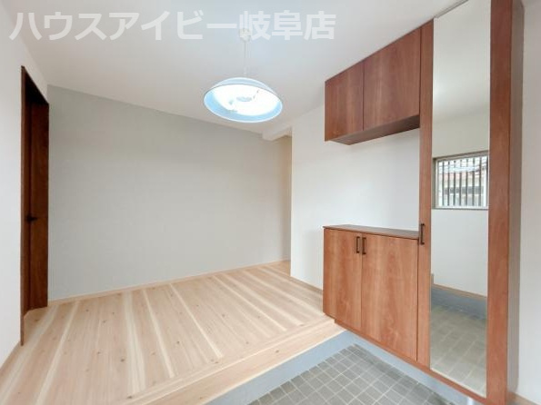 【玄関】の画像