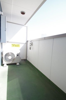 【バルコニー】 | クロノス32小沢町