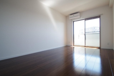 【居間・リビング】 | クロノス32小沢町