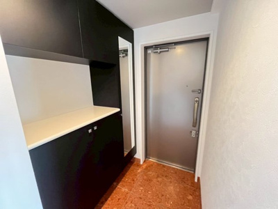 【玄関】 | プライムスクエア住吉公園 | 【玄関】ゆとりの玄関ですよ！シューズボックスございますので、散らかりがちな玄関も片付きますね！