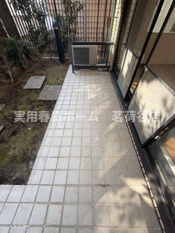 【バルコニー】