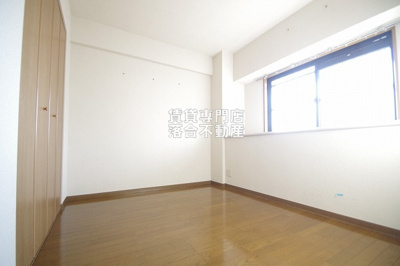 【洋室】 | サンコリエS | 使い勝手のいい洋室♪