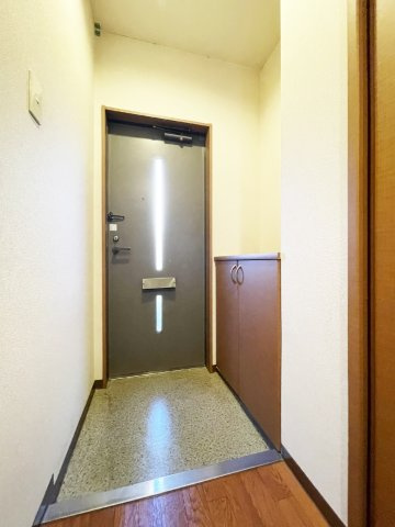 タカラハイツの玄関