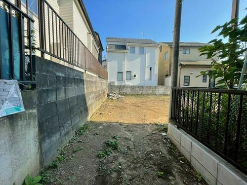 泉区和泉中央北3丁目　新築戸建　3980万円の前面道路含む現地写真