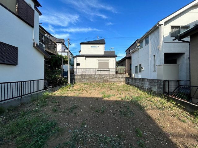 泉区和泉中央北3丁目　新築戸建　3980万円の庭