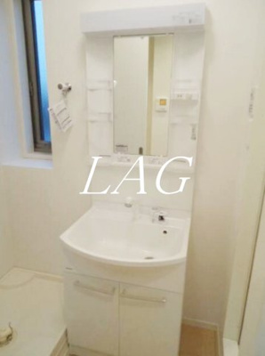 【洗面所】 | セントラルステート花咲 | 洗面台です。