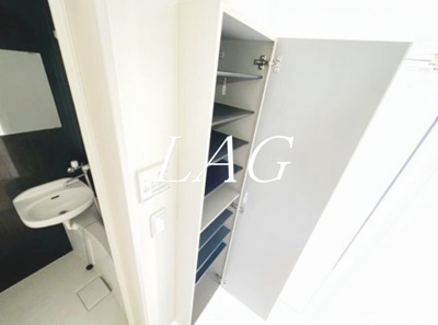 【設備】 | Felicita Ⅱ | シューズボックスです。