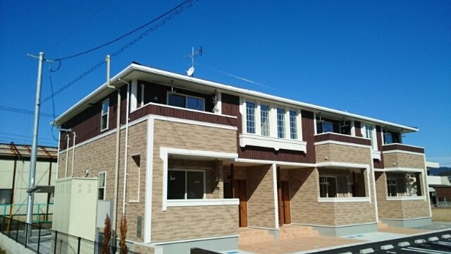 フェリース・フミーの外観