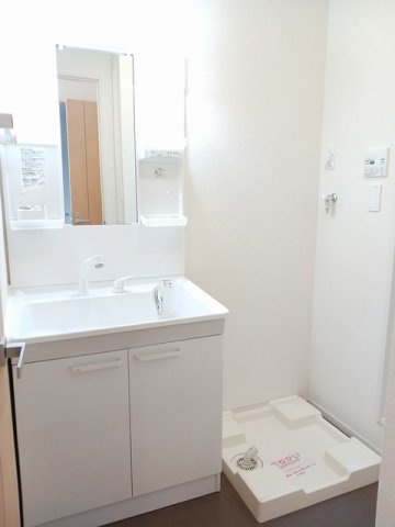 フェリース・フミーの洗面所