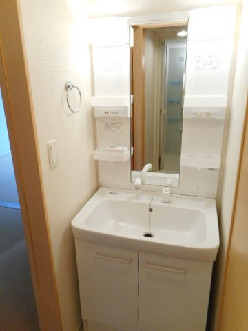 グランソレイユの洗面所