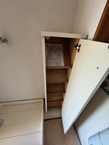 稲城市矢野口の賃貸マンションの収納