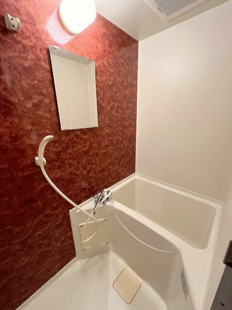 稲城市矢野口の賃貸マンションの浴室