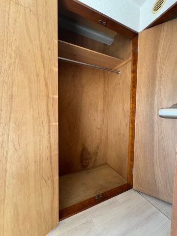 稲城市矢野口の賃貸マンションの収納