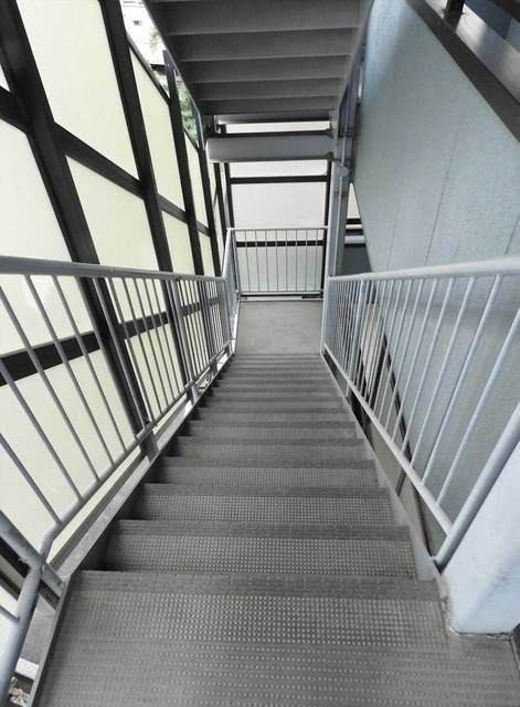 メゾンド根岸のその他共用部分|共有階段