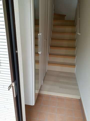 グラン　シャリオ　Ⅱの玄関