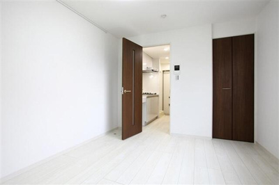 【居間・リビング】 | グランクオール東立石 |  